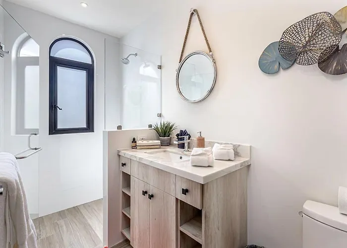 Cozy 2 Bedroom With Private Terrace & Bbq In Quivira